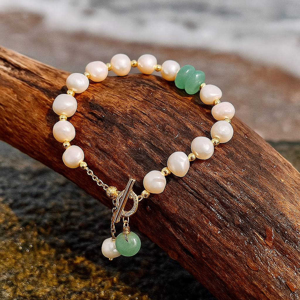 Lira | The Radiance of Pearls
