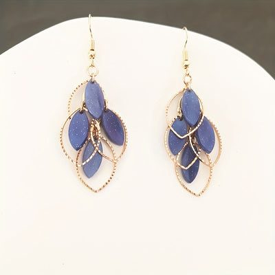 Boucles d'Oreilles Élégantes en Forme de Feuille – Style Nature, Quotidien & Festif.
