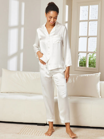 Pyjamas Femme en Soie Reine avec Boutons