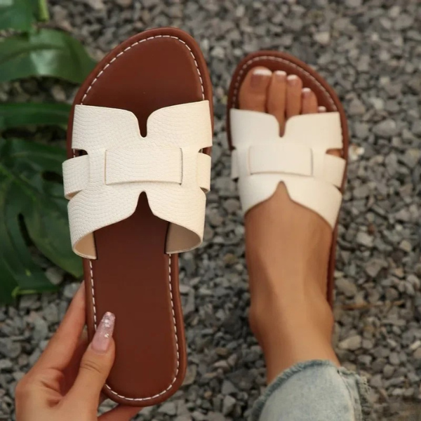 Nolia™ | Sandales Classiques à Enfiler