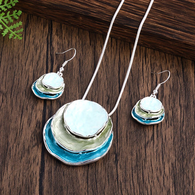 Ensemble de Bijoux Boho : Boucles d'oreilles & Collier – Style Rétro & Quotidien