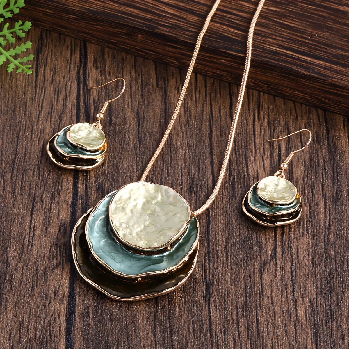 Ensemble de Bijoux Boho : Boucles d'oreilles & Collier – Style Rétro & Quotidien