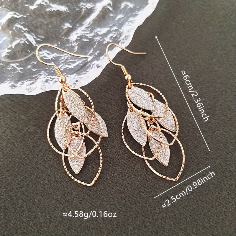 Boucles d'Oreilles Élégantes en Forme de Feuille – Style Nature, Quotidien & Festif.