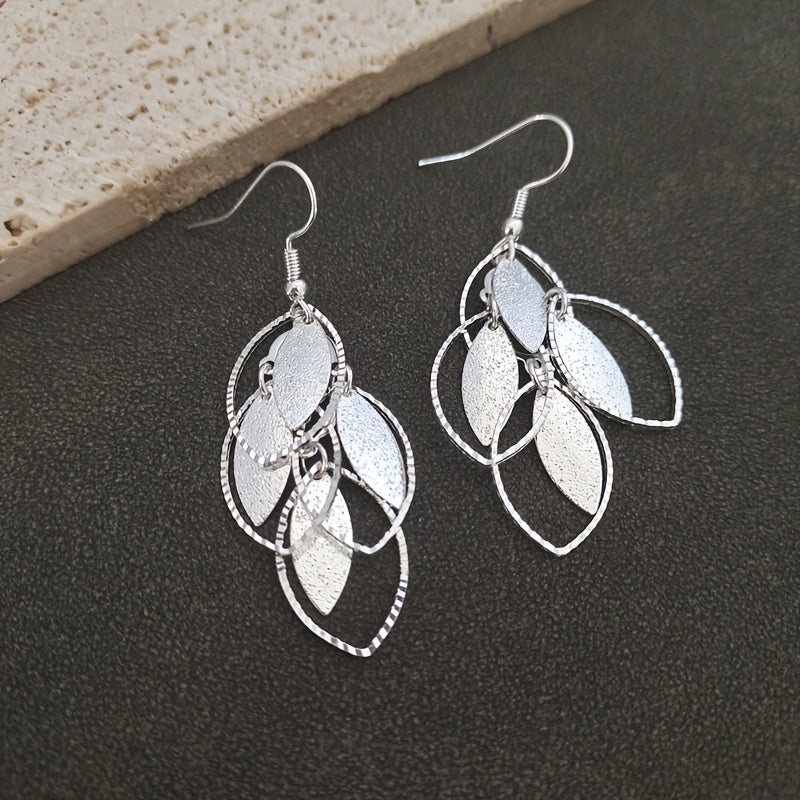 Boucles d'Oreilles en Forme de Feuille Argentées